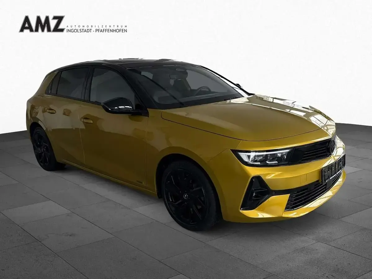 Gebraucht Opel Astra drive 131 PS (96 kW) 2023 Kult gelb Kleinwagen