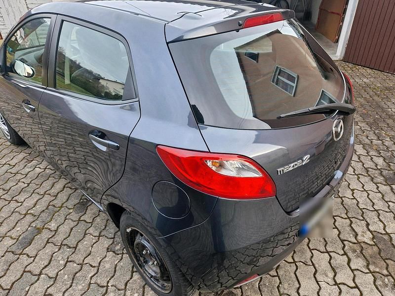 Gebraucht Mazda 2 86 PS (63 kW) 2009 Grau Kleinwagen
