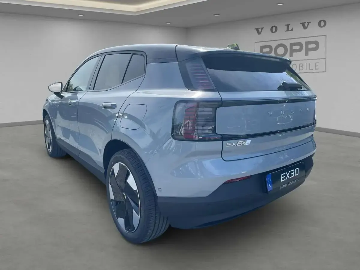 Neu Volvo EX30 Ultra 314 kW (428 PS) 2026 Vapour grey SUV