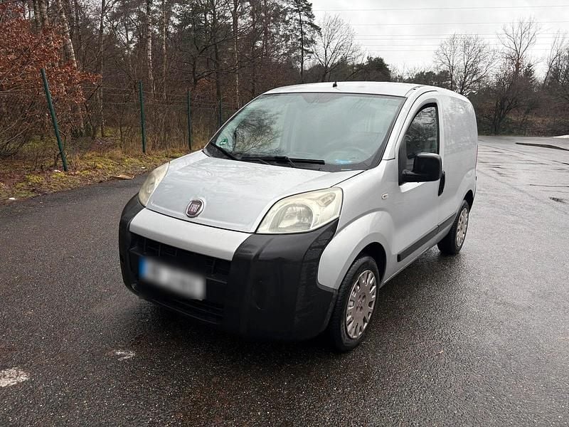 Gebraucht Fiat Fiorino 75 PS (55 kW) 2010 Silber Van / Kleinbus