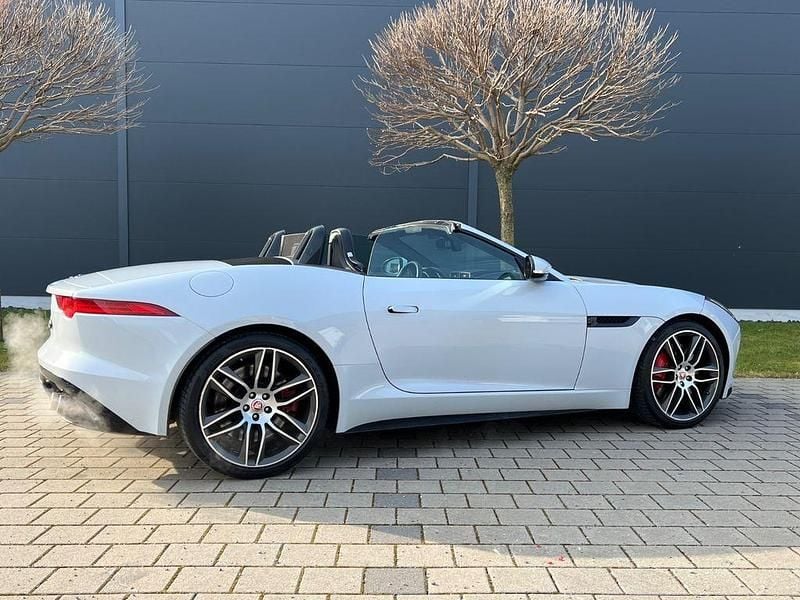 Gebraucht Jaguar F-Type R 551 PS (405 kW) 2017 Weiß Cabrio