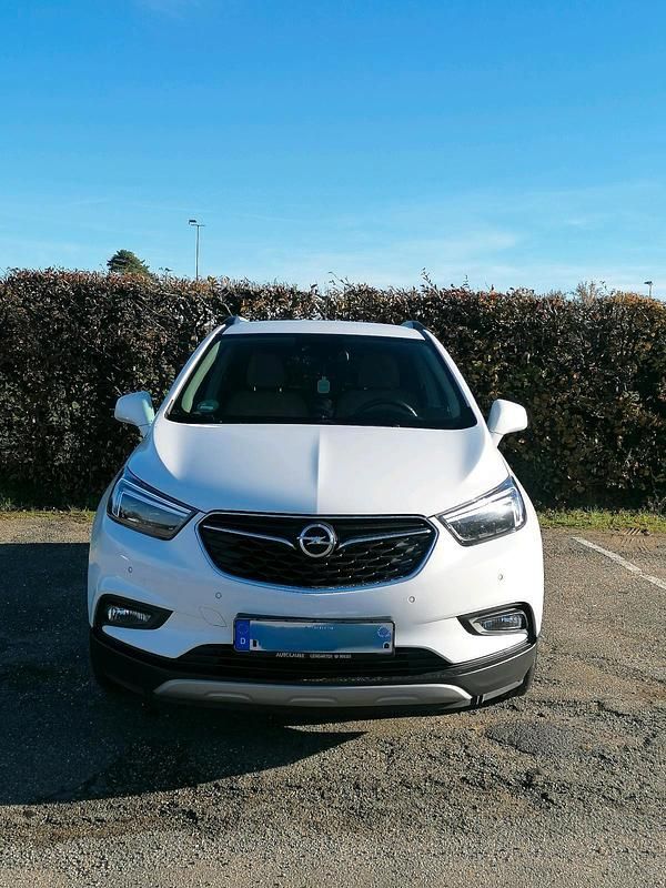 Weiß Gebraucht 2018 Opel Mokka SUV | 11.700 € (Fairer Preis) - Bild 1/4