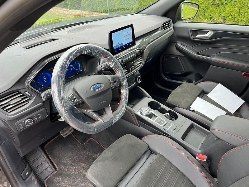 Gebraucht Ford Kuga ST-Line X 152 PS (111 kW) 2023 Grau SUV
