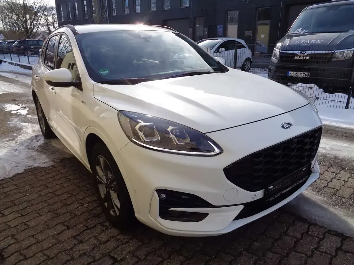 Gebraucht Ford Kuga ST-Line X 150 PS (110 kW) 2020 Weiß SUV