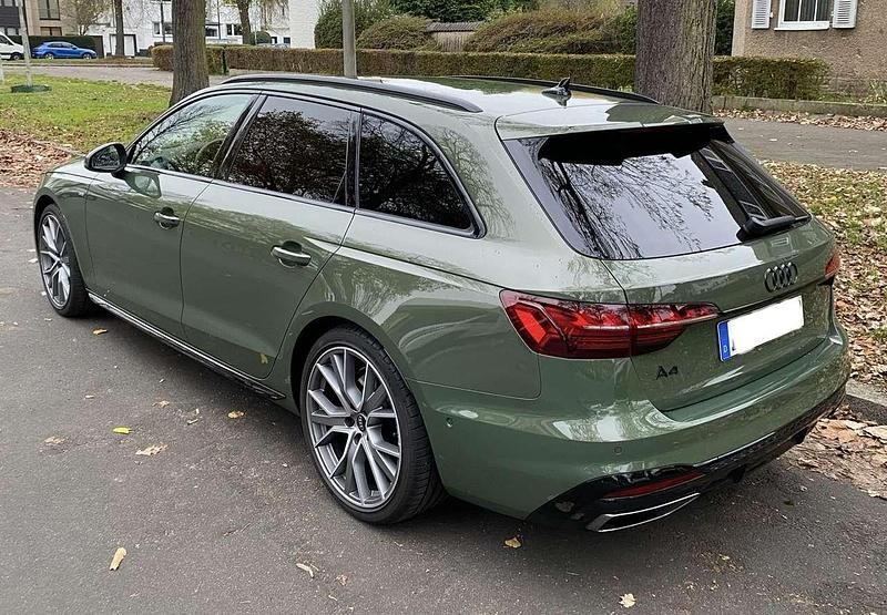 Gebraucht Audi A4 S-Line 204 PS (150 kW) 2023 Grün Kombi