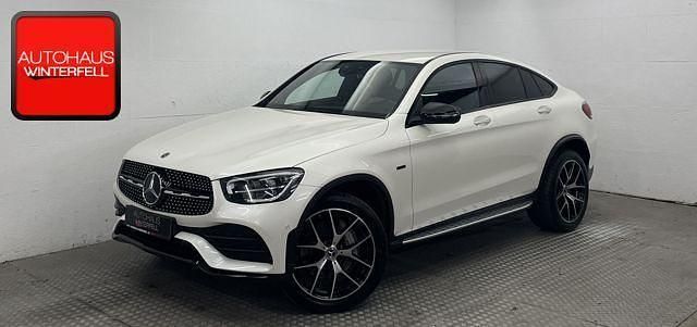 Weiß Gebraucht 2020 Mercedes GLC300e AMG Coupé | 42.800 € (Fairer Preis) - Bild 1/4