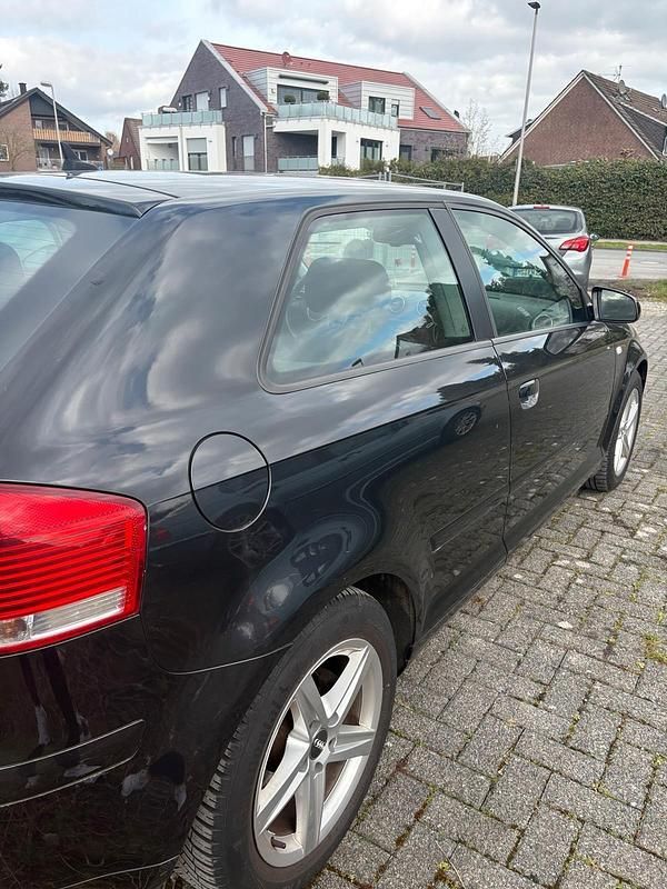 Gebraucht Audi A3 140 PS (102 kW) 2004 Schwarz Kleinwagen