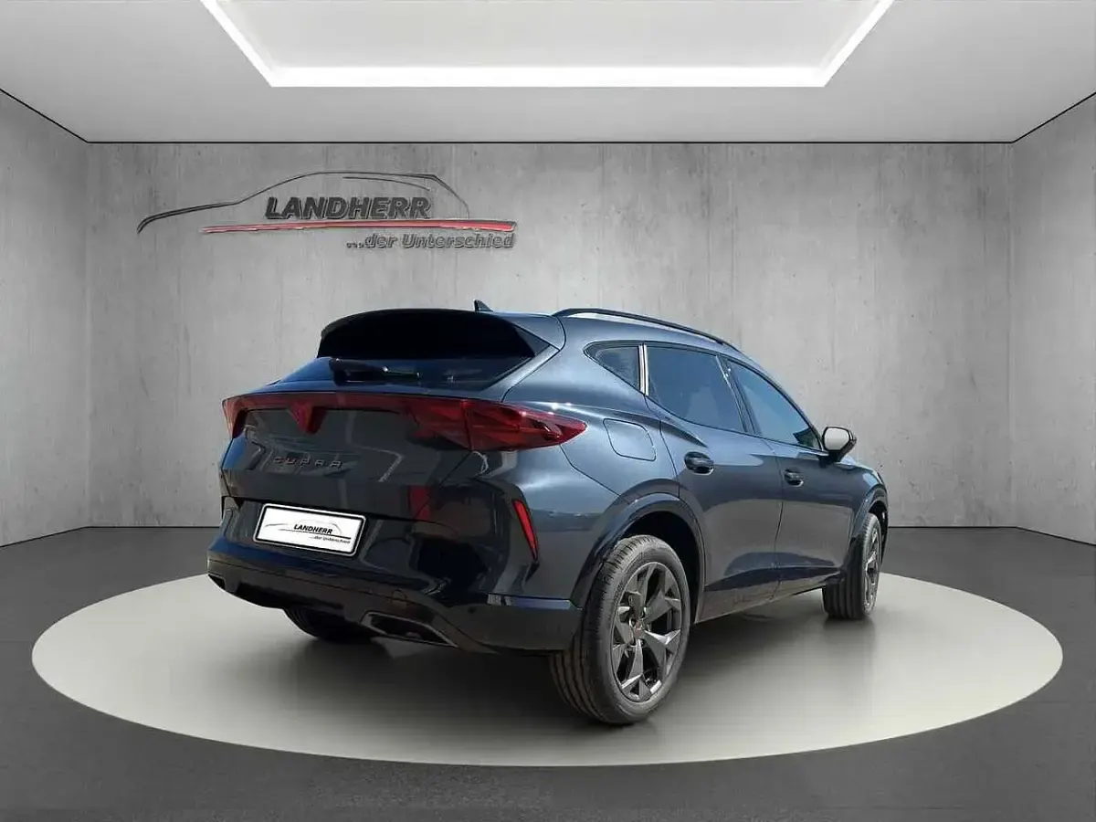 Neu Cupra Formentor 204 PS (150 kW) 2026 Grau SUV
