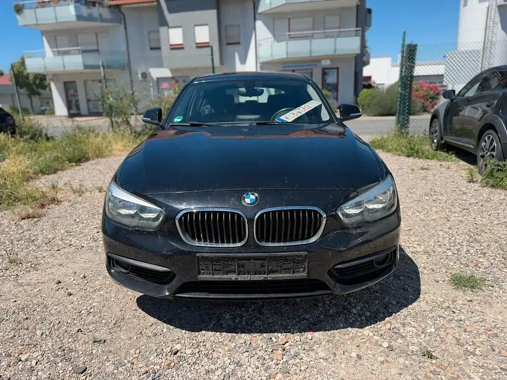 Gebraucht BMW 116 109 PS (80 kW) 2015 Schwarz Kleinwagen