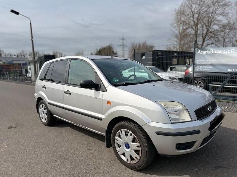 Gebraucht Ford Fusion Trend 80 PS (58 kW) 2004 Silber Kleinwagen
