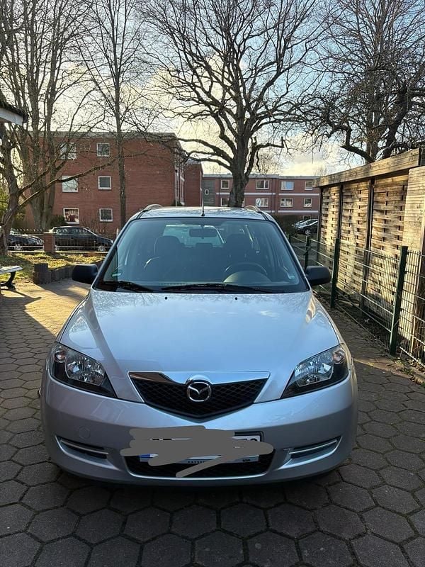 Gebraucht Mazda 2 80 PS (58 kW) 2004 Silber Kleinwagen