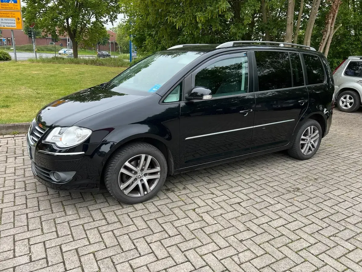 Gebraucht VW Touran Highline 140 PS (102 kW) 2007 Schwarz Van / Kleinbus