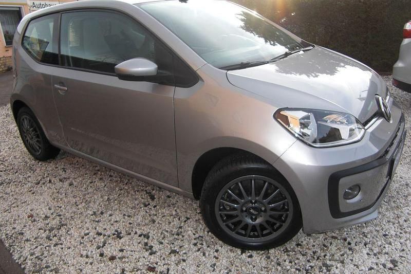 Gebraucht VW up! move up! 75 PS (55 kW) 2019 Silber Kleinwagen