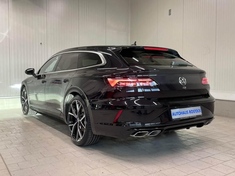 Gebraucht VW Arteon R 320 PS (235 kW) 2023 Deep black perleffekt Limousine