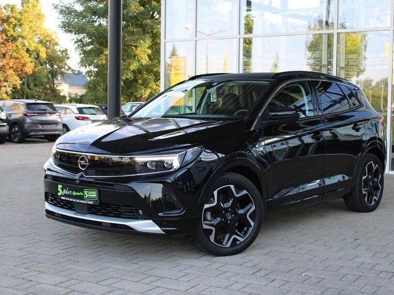 Schwarz Gebraucht 2023 Opel Grandland X Elegance SUV | 25.900 € (Etwas zu teuer) - Bild 1/4
