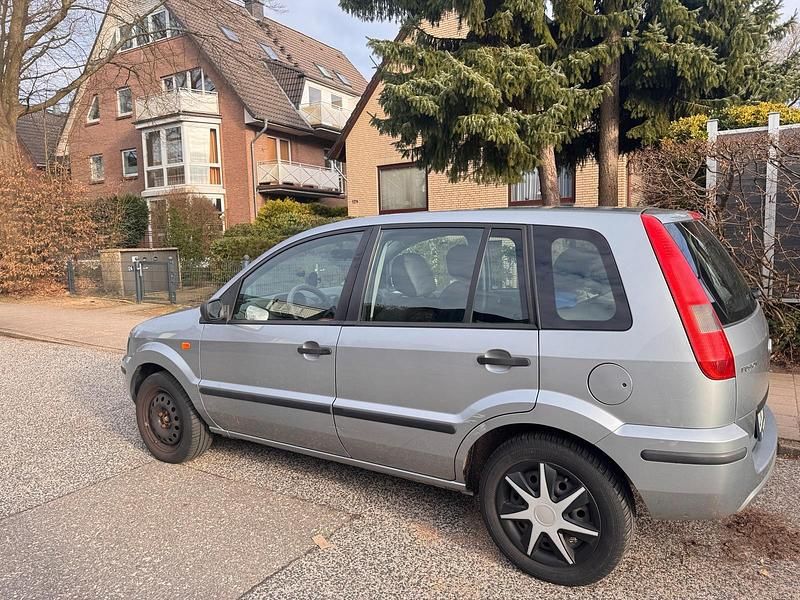 Gebraucht Ford Fusion 80 PS (58 kW) 2005 Silber Kleinwagen