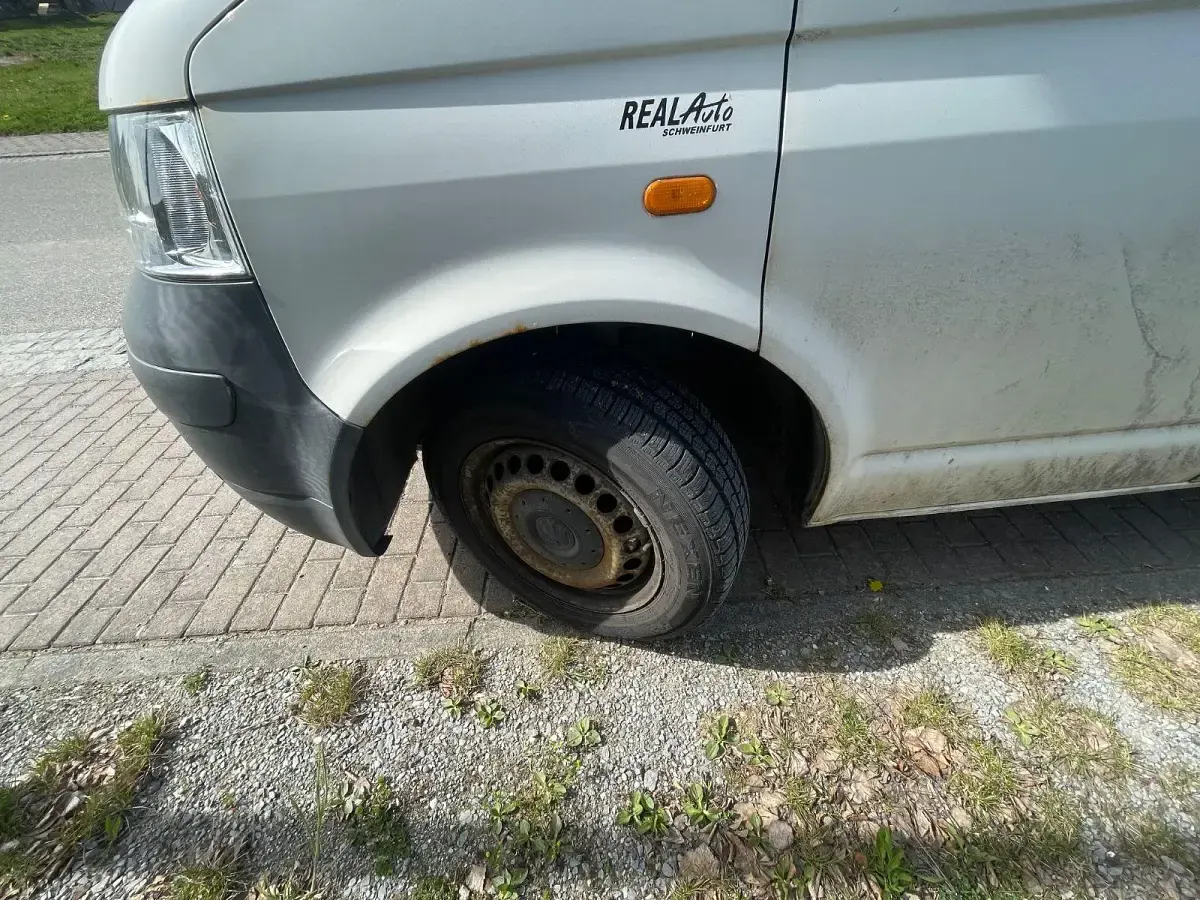 Second-hand VW T5 131 CP (96 kW) 2007 Alb Van