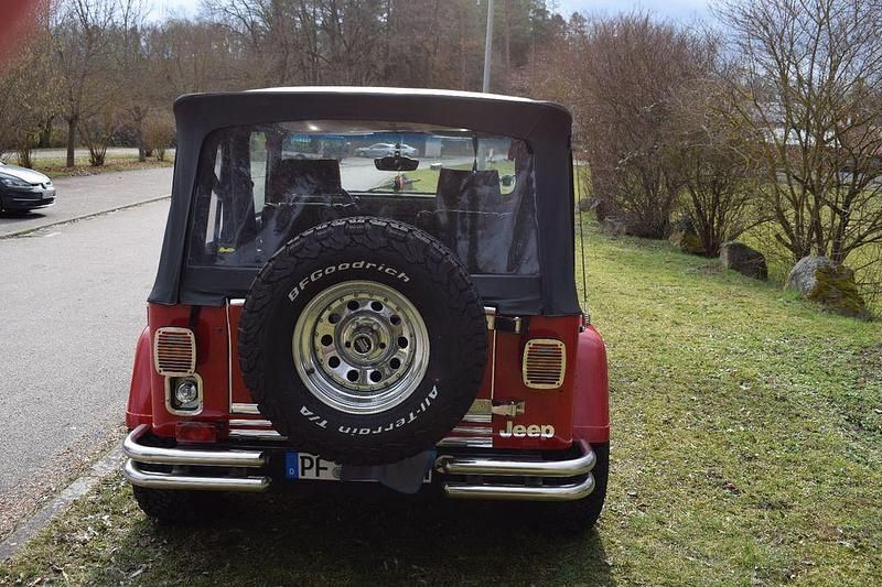 Gebraucht Jeep Wrangler 177 PS (130 kW) 1994 Rot SUV