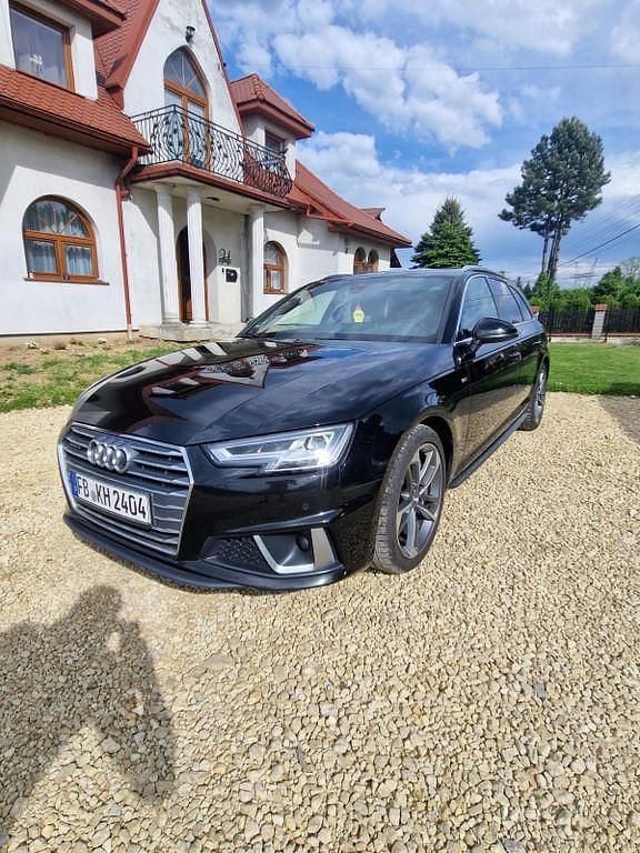 Schwarz Gebraucht 2019 Audi A4 S-Line Kombi | 15.499 € (Superpreis) - Bild 1/4