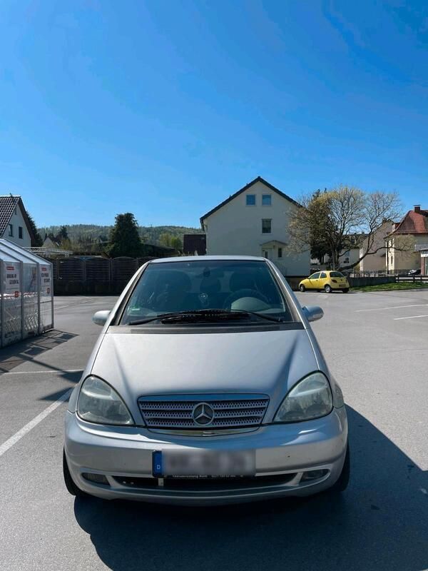 Silber Gebraucht 2004 Mercedes A210 AMG Kleinwagen | 2.450 € - Bild 1/4