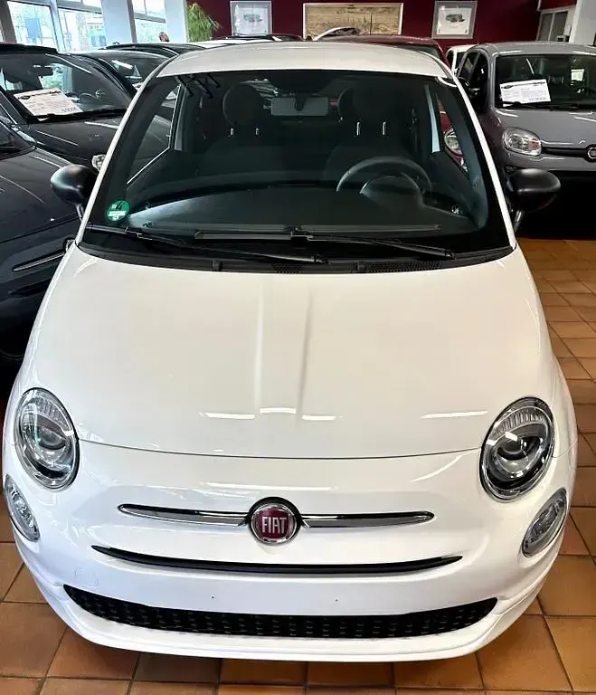 Gebraucht Fiat 500 Basis 69 PS (50 kW) 2024 Weiß Kleinwagen