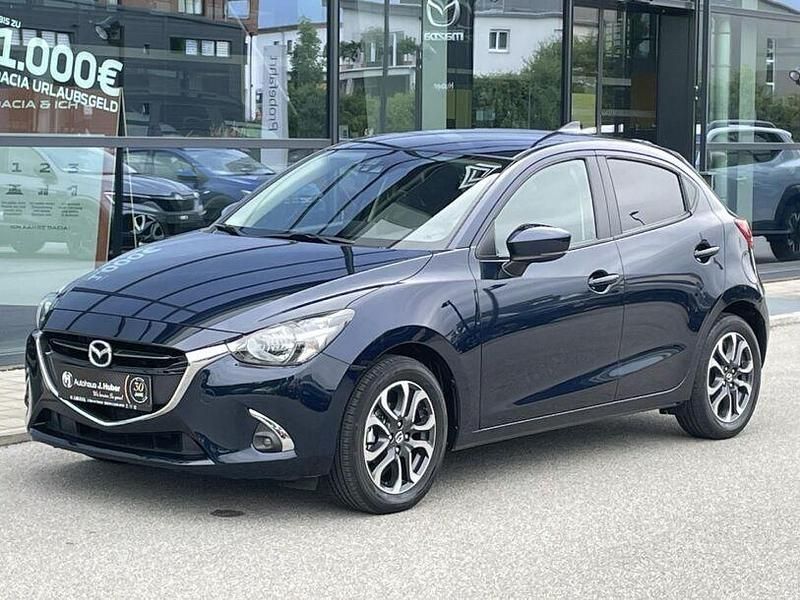 Blau Gebraucht 2018 Mazda 2 Limousine | 13.790 € (Fairer Preis) - Bild 1/4