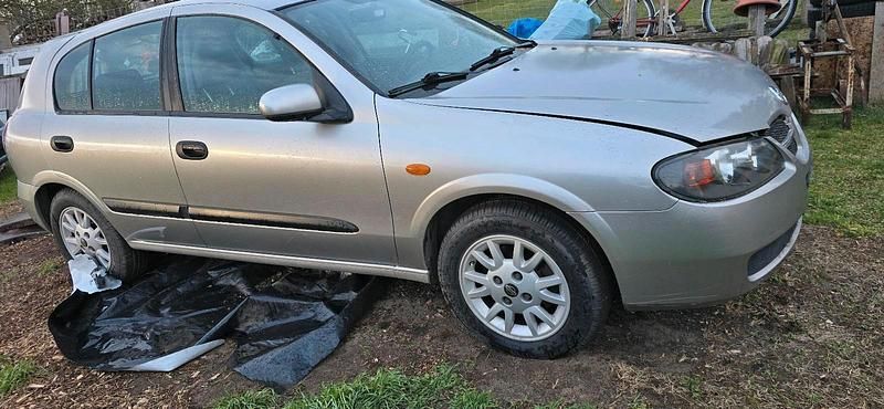 Gebraucht Nissan Almera 90 PS (66 kW) 2005 Grau Limousine