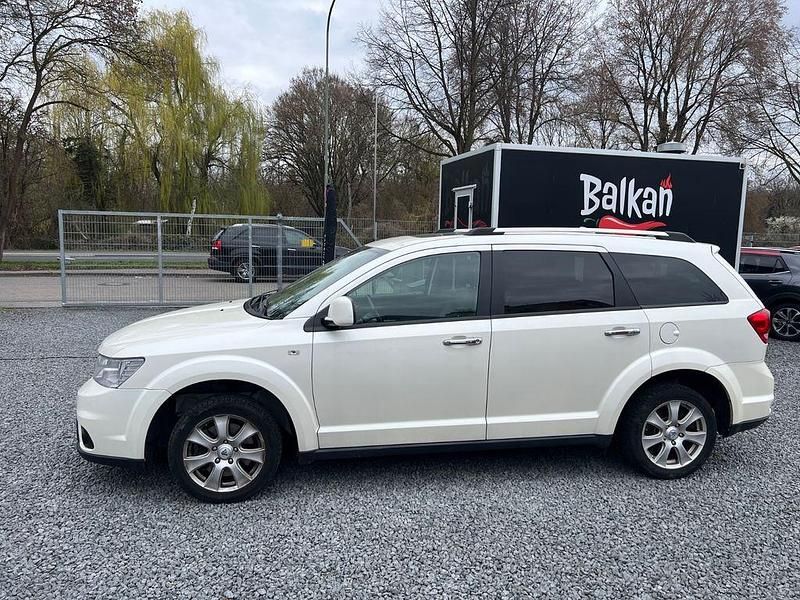 Gebraucht Fiat Freemont Lounge 170 PS (125 kW) 2013 Weiß SUV