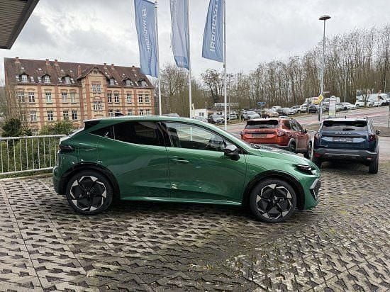 Neu Renault Clio V Techno 114 PS (83 kW) 2025 Absolut grün Limousine