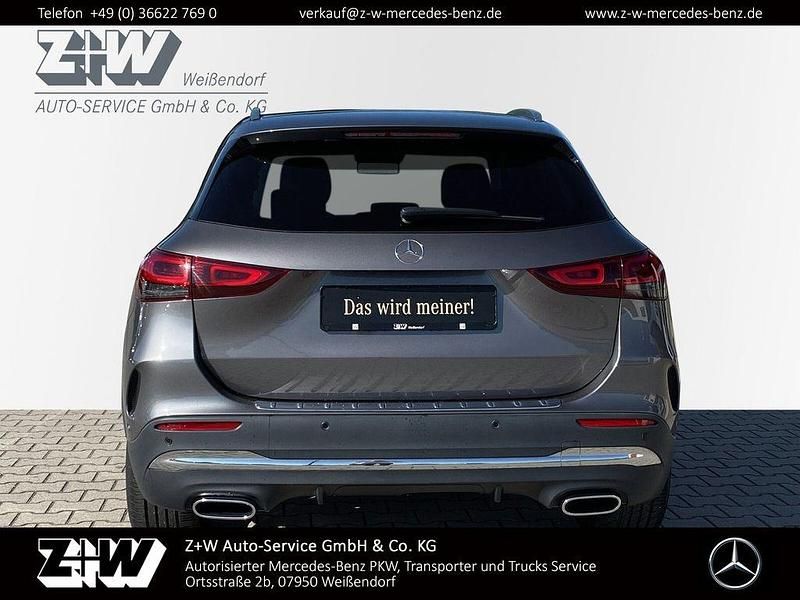 Gebraucht Mercedes GLA200 AMG line 163 PS (119 kW) 2023 Mountaingrau SUV