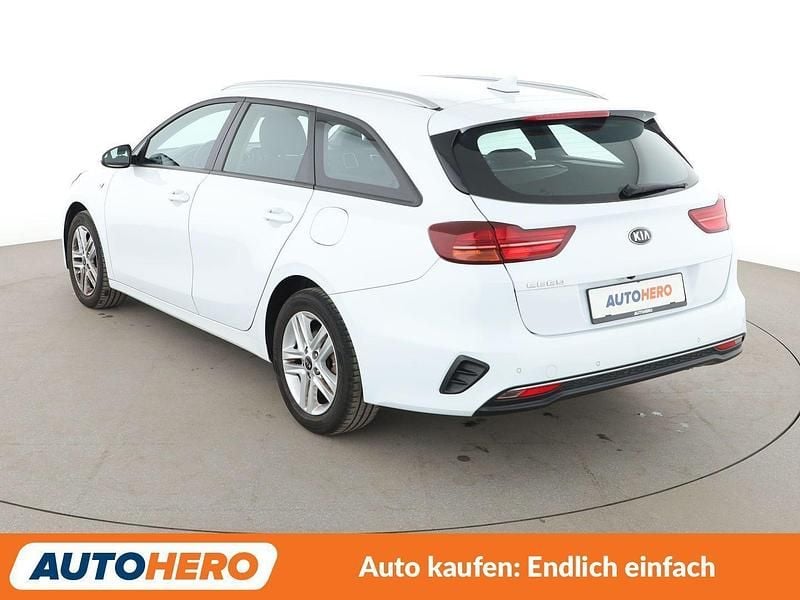 Gebraucht Kia Ceed Edition 7 120 PS (88 kW) 2019 Weiß Kleinwagen