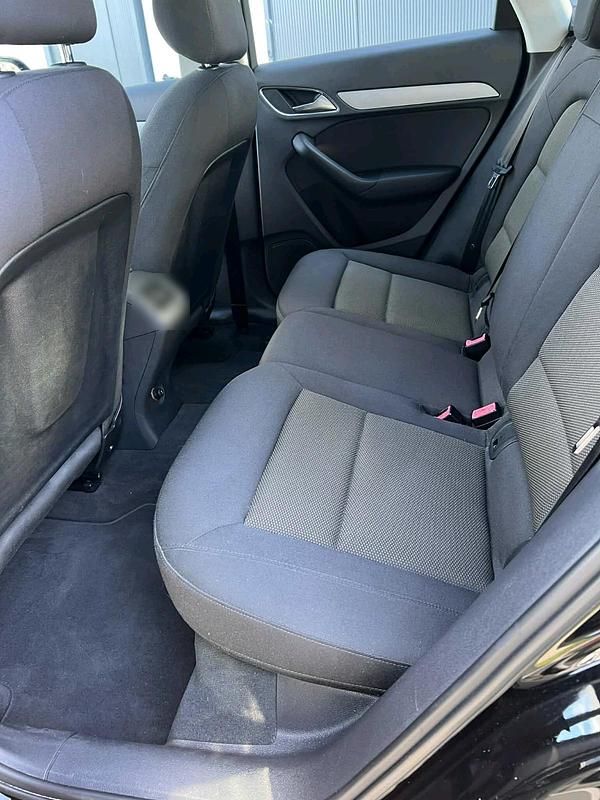 Gebraucht Audi Q3 Ambiente 177 PS (130 kW) 2013 Schwarz SUV