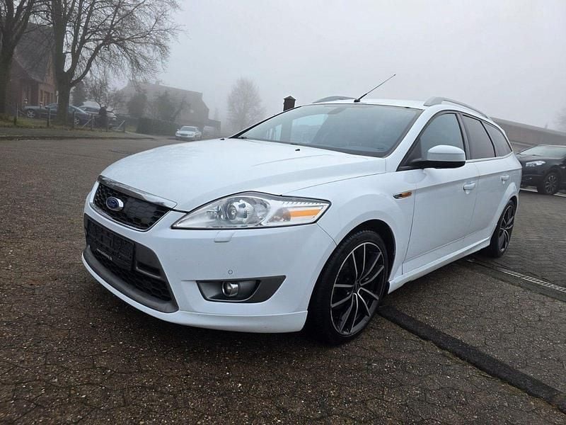 Weiß Gebraucht 2009 Ford Mondeo Titanium Kombi | 2.490 € (Superpreis) - Bild 1/4