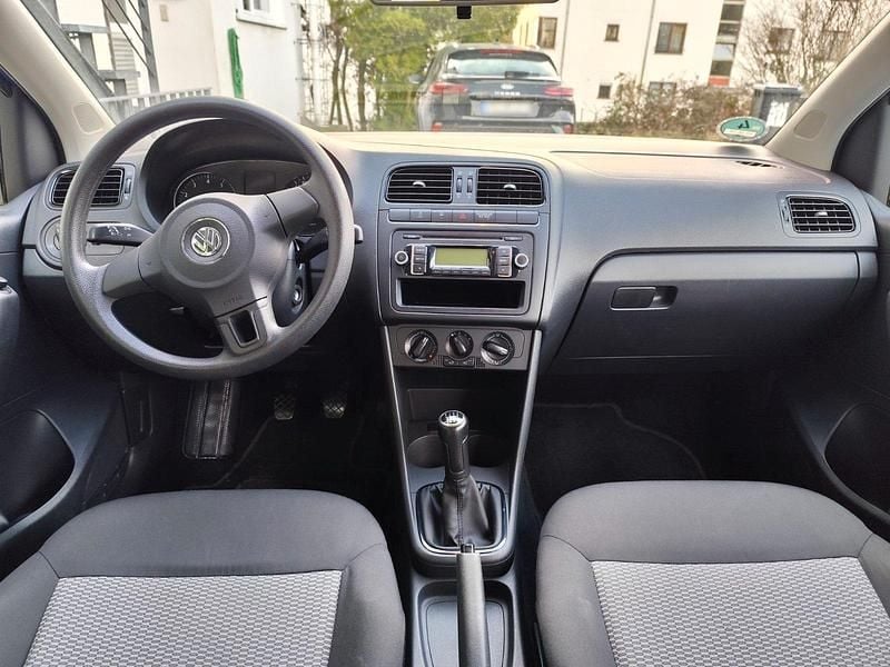 Gebraucht VW Polo 60 PS (44 kW) 2010 Blau Kleinwagen