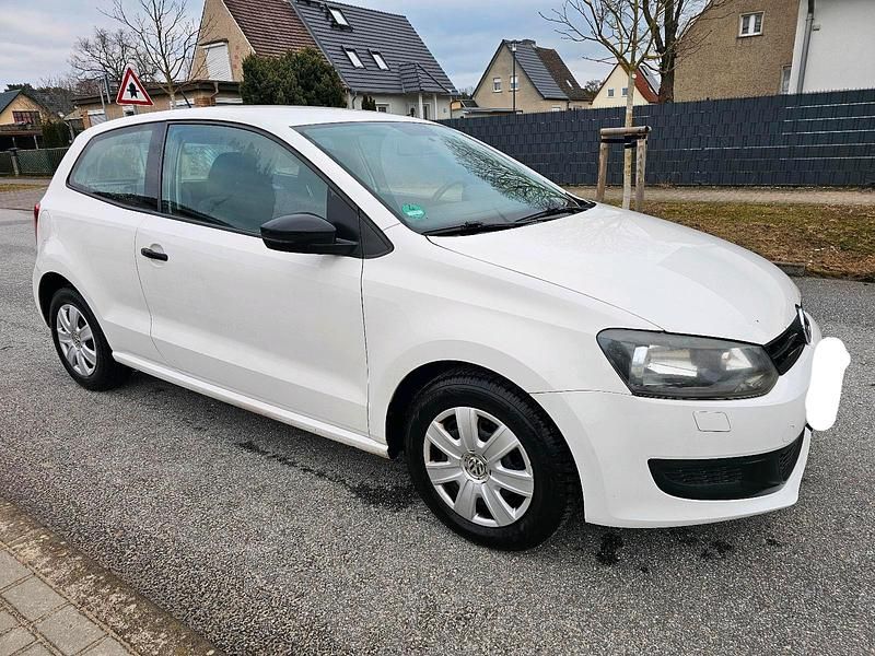 Gebraucht VW Polo 75 PS (55 kW) 2012 Weiß Kleinwagen