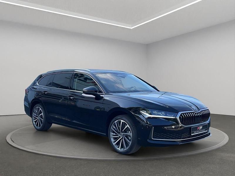 Neu Skoda Superb 265 PS (194 kW) 2026 Kombi