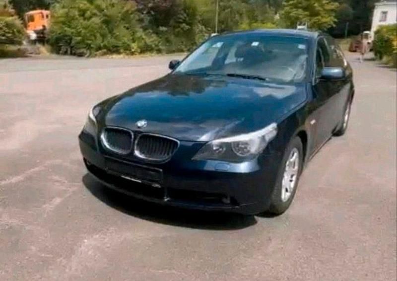 Blau Gebraucht 2004 BMW 520 Limousine | 5.500 € (Etwas zu teuer) - Bild 1/3