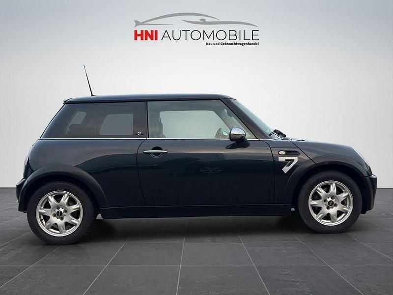 Gebraucht Mini ONE Seven 90 PS (66 kW) 2005 Schwarz Kleinwagen