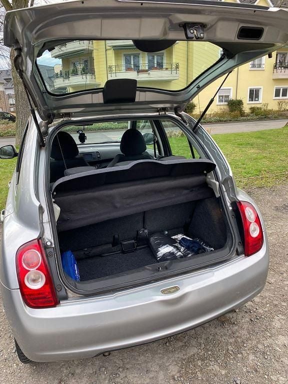 Gebraucht Nissan Micra I-Way 80 PS (58 kW) 2010 Grau Kleinwagen