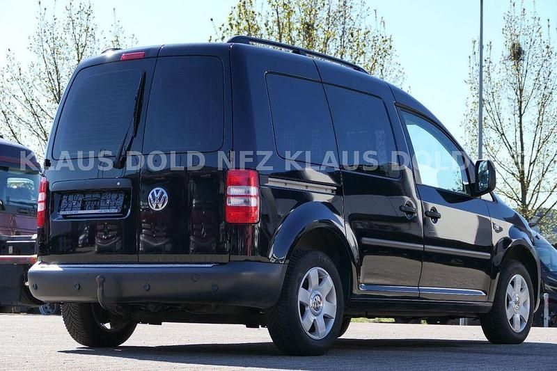 Gebraucht VW Caddy 102 PS (75 kW) 2011 Schwarz Van / Kleinbus