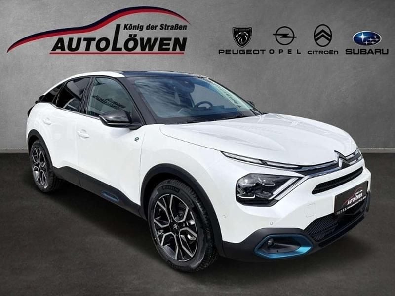 Gebraucht Citroën e-C4 Shine 100 kW (136 PS) 2023 Arktis weiß Limousine