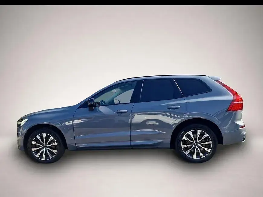 Gebraucht Volvo XC60 Plus 197 PS (144 kW) 2023 Manufacturer SUV
