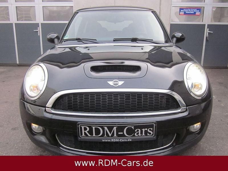 Gebraucht Mini Cooper S 174 PS (127 kW) 2010 Schwarz Kleinwagen