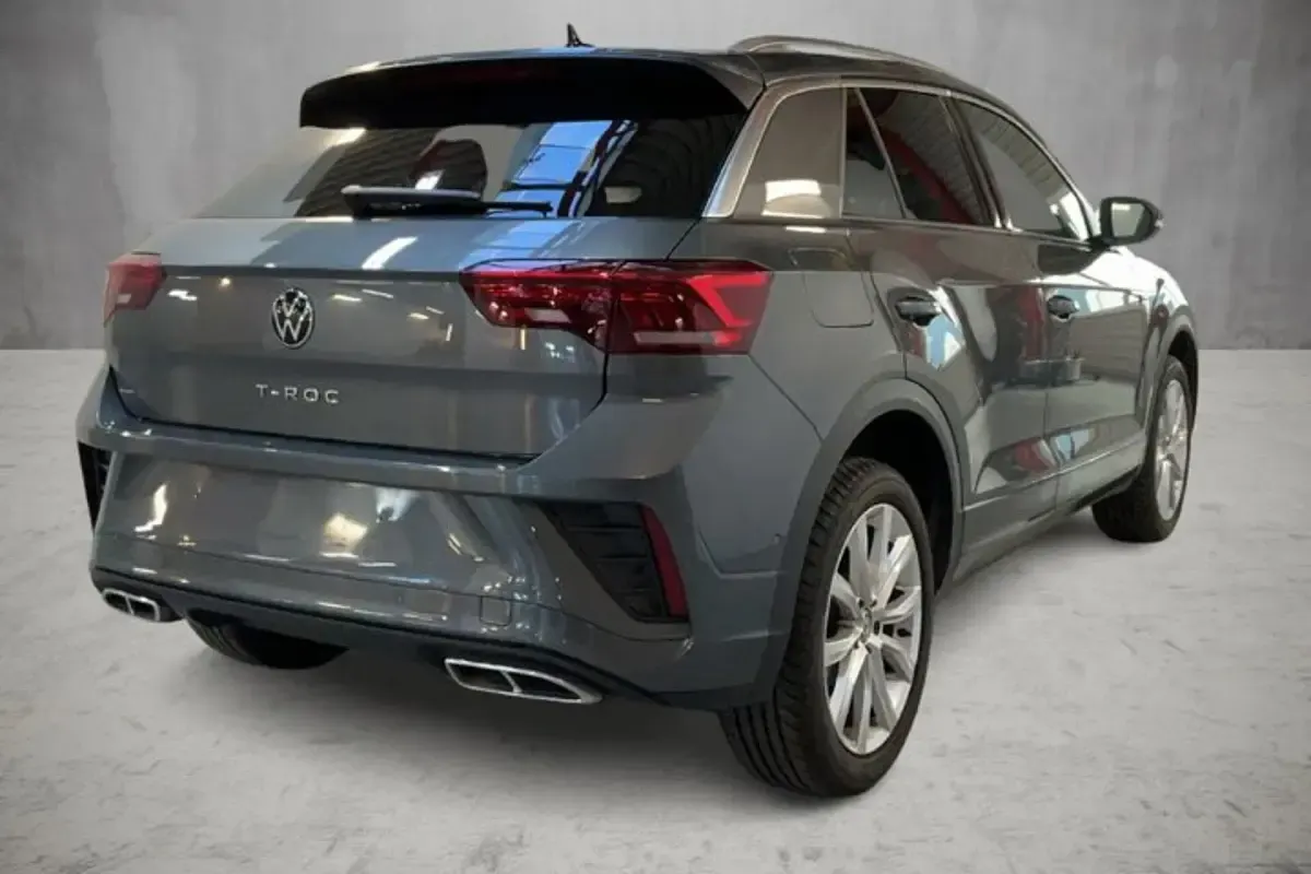 Second-hand VW T-Roc R-line 150 CP (110 kW) 2025 SUV