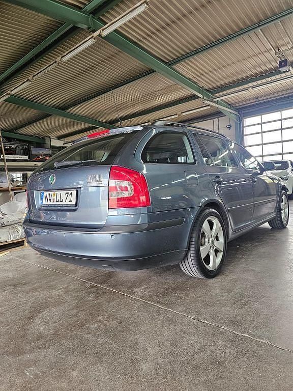 Gebraucht Skoda Octavia Elegance 140 PS (102 kW) 2005 Schwarz Kombi
