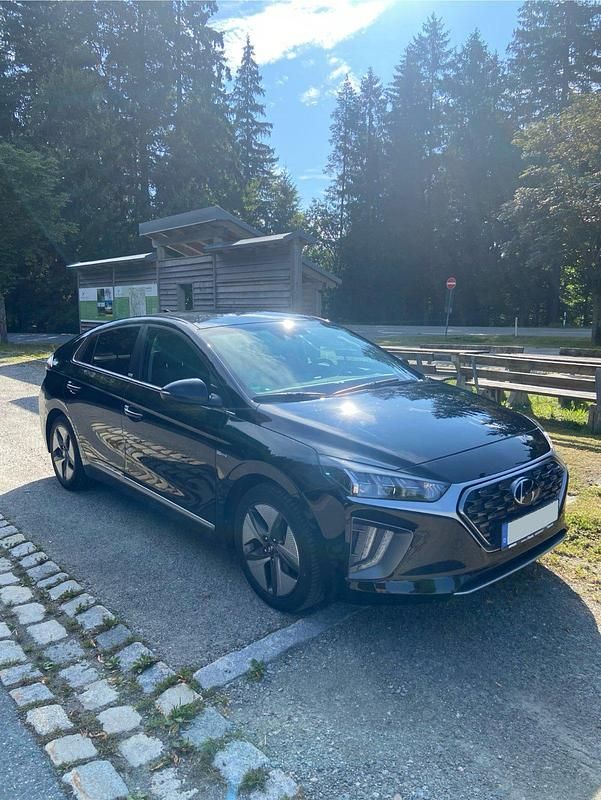 Schwarz Gebraucht 2021 Hyundai Ioniq Limousine | 17.000 € (Guter Preis) - Bild 1/4