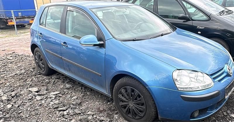Gebraucht VW Golf IV 75 PS (55 kW) 2005 Blau Limousine