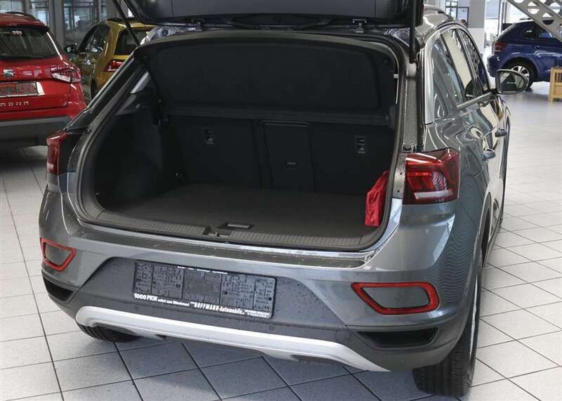 Gebraucht VW T-Roc Life 110 PS (80 kW) 2022 Indiumgraumet. SUV