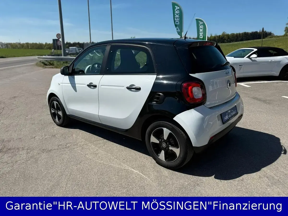 Occasion Smart ForFour Basis 71 ch (52 kW) 2017 Blanc Citadine