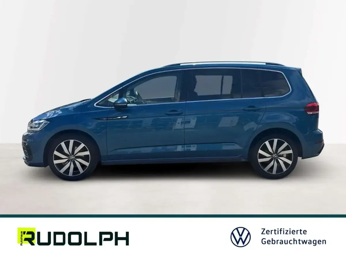 Gebraucht VW Touran Highline 150 PS (110 kW) 2022 Blau Van / Kleinbus